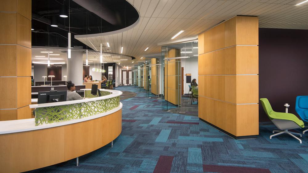 Academic Success Center at Minneapolis College receptionist at desk